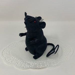 Spooky Squeaking Black Plastic Rat, Halloween prop
